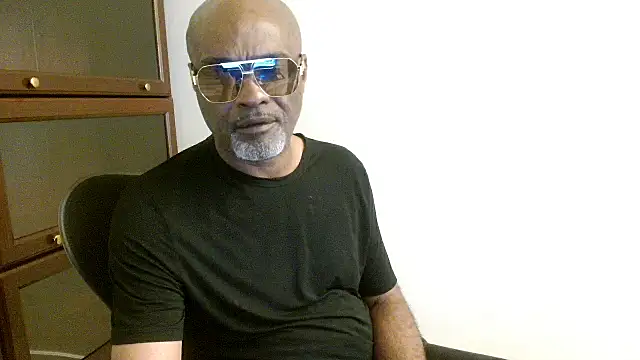 sinnernoir online show from April 2026 01:42:01 AM