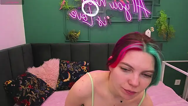 Snapshot of marie_reyes_ chatting on February 2026 02:16:01 AM marie reyes online show from February 2026 02:16:01 AM