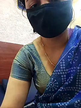 Snapshot of Cute-Aadhvita chatting on February 2026 02:40:01 AM Cute-Aadhvita online show from February 2026 02:40:01 AM