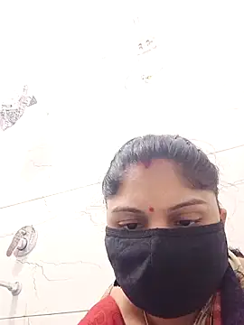 Snapshot of Cute-Aadhvita chatting on February 2026 03:36:01 AM Cute-Aadhvita online show from February 2026 03:36:01 AM