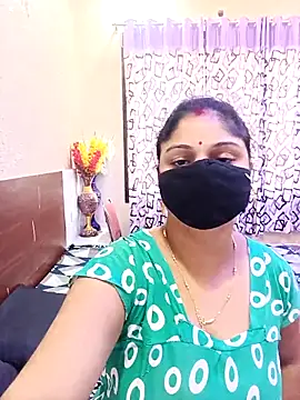 Snapshot of Cute-Aadhvita chatting on February 2026 02:41:02 AM Cute-Aadhvita online show from February 2026 02:41:02 AM