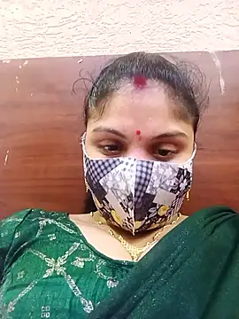 Snapshot of Cute-Aadhvita chatting on February 2026 11:52:01 AM Cute-Aadhvita online show from February 2026 11:52:01 AM