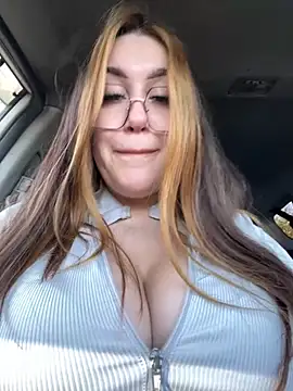 VikiDemi online show from October 2025 06:10:02 AM