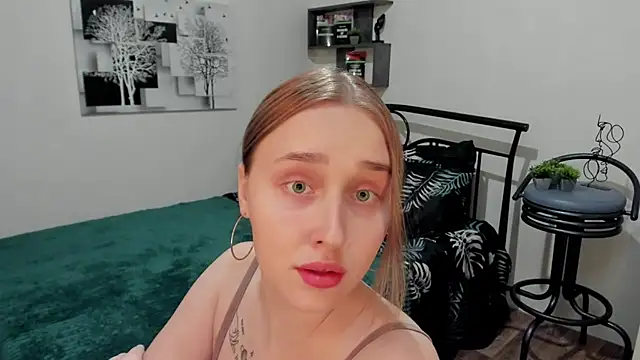 LinaTruly online show from March 2025 12:15:01 AM