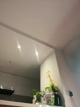 NicoleCut online show from April 2026 10:07:02 AM