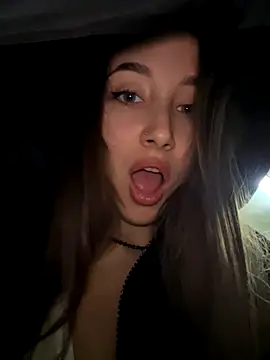 VelvetVixenI online show from November 2025 06:01:02 PM