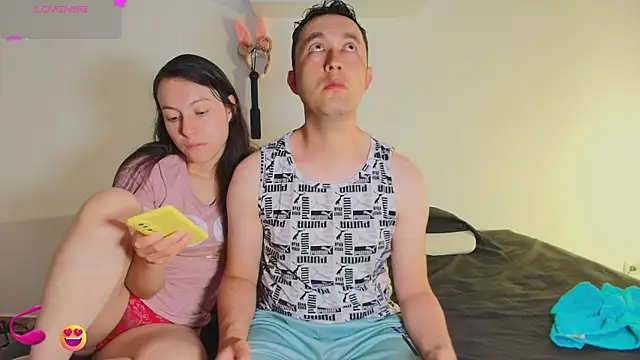 Snapshot of JeremmyAndStacy chatting on February 2026 04:41:01 PM JeremmyAndStacy online show from February 2026 04:41:01 PM