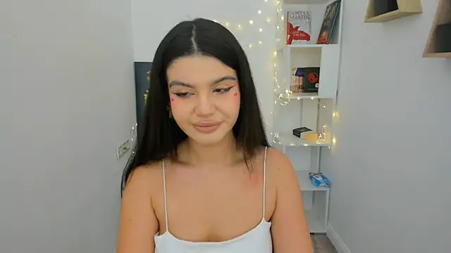 Snapshot of AlluringAriel chatting on February 2025 12:36:01 PM AlluringAriel online show from February 2025 12:36:01 PM