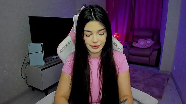 Snapshot of AlluringAriel chatting on February 2026 11:30:01 AM AlluringAriel online show from February 2026 11:30:01 AM