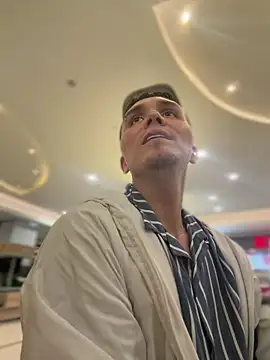 adam-rivera online show from January 2026 02:04:02 AM