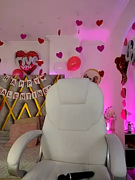 Aurora Brownn online show from February 2025 10:23:01 AM