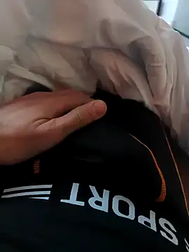 ariel-rick online show from December 2024 08:22:02 AM