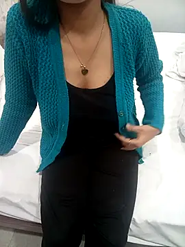 Snapshot of Alina_398 chatting on March 2025 12:50:02 PM Alina 398 online show from March 2025 12:50:02 PM