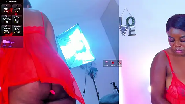 Snapshot of mia-brit chatting on February 2025 12:29:02 AM mia-brit online show from February 2025 12:29:02 AM