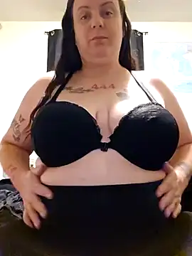 PeakabumPromo online show from December 2024 11:39:02 PM