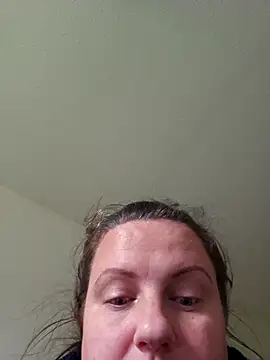 PeakabumPromo online show from November 2025 03:58:02 PM