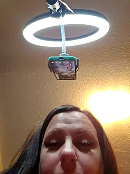 PeakabumPromo online show from April 2026 08:42:01 PM