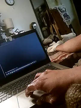 Snapshot of Creationmonster0 chatting on March 2025 11:29:01 AM Creationmonster0 online show from March 2025 11:29:01 AM