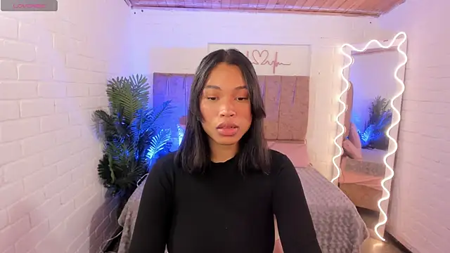 penelope tay1 online show from March 2025 03:45:01 AM