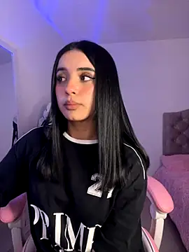 Emily-14 online show from October 2025 02:12:02 AM