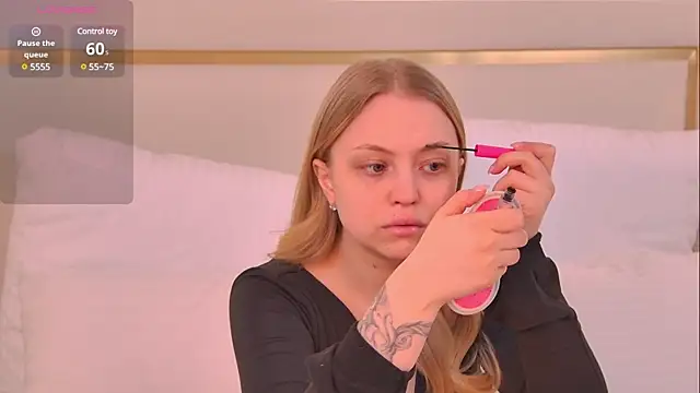 DorisHell online show from February 2025 06:38:01 PM