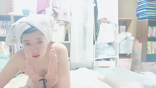 Snapshot of morikawa_sayaka chatting on June 2026 12:39:02 AM morikawa sayaka online show from June 2026 12:39:02 AM