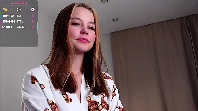 Snapshot of FalineDowlen chatting on January 2025 01:21:02 AM FalineDowlen online show from January 2025 01:21:02 AM