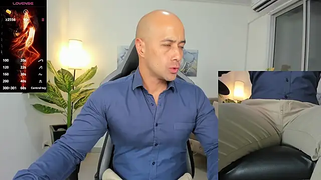 Snapshot of ryan_master_ chatting on January 2025 10:17:01 AM ryan master online show from January 2025 10:17:01 AM