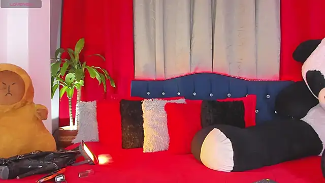 Snapshot of Missisabella_ chatting on May 2026 12:59:01 AM Missisabella online show from May 2026 12:59:01 AM