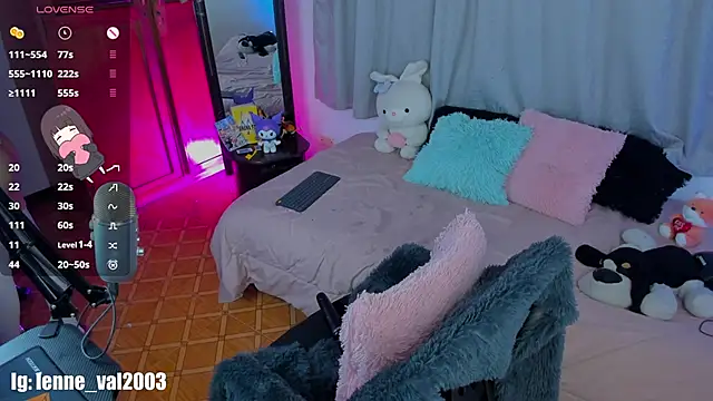 Lenneval1 online show from March 2025 03:10:02 AM