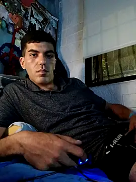 Snapshot of tunegrito007 chatting on November 2025 05:28:02 AM tunegrito007 online show from November 2025 05:28:02 AM