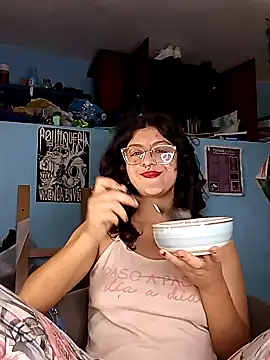 LoveElectra online show from February 2025 07:02:01 PM