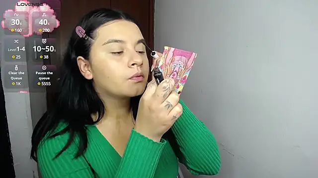 SaraBraun  online show from February 2025 03:03:01 PM