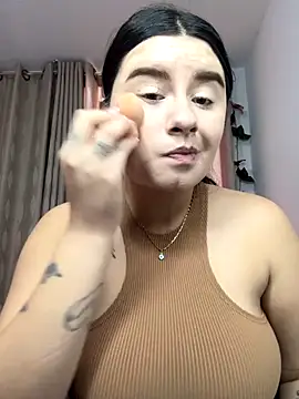 SaraBraun  online show from November 2025 05:56:01 PM