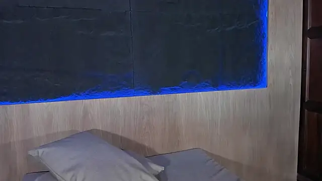 ArtemisaBlake online show from January 2025 10:01:01 PM