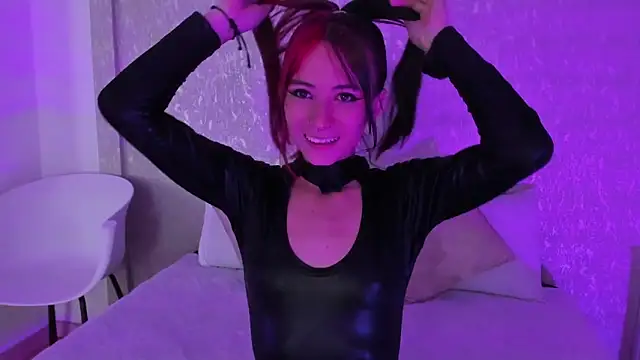 Michell Wallker online show from January 2025 07:34:01 PM