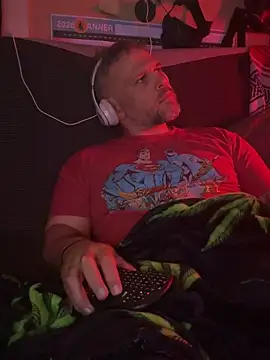 TwoFarty240 online show from April 2026 09:22:02 AM