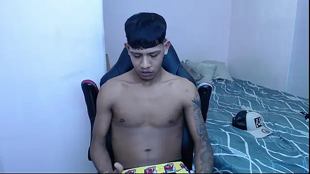 Snapshot of mr_stiven_ chatting on January 2025 06:16:01 AM mr stiven  online show from January 2025 06:16:01 AM