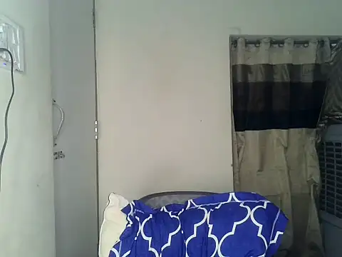 Snapshot of ishi_Beauty chatting on July 2026 04:33:02 AM ishi Beauty online show from July 2026 04:33:02 AM