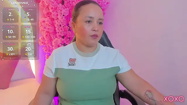 linda rios  online show from July 2026 08:12:02 PM