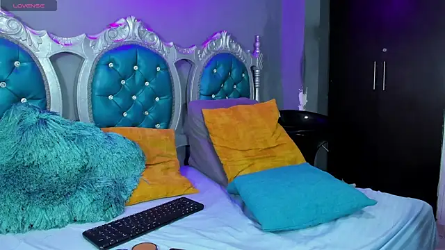 elizabeth rosa21 online show from February 2025 04:03:01 PM