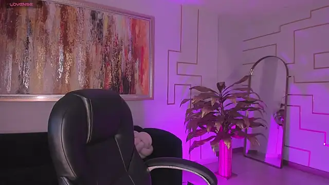 BellaCarteer  online show from January 2026 11:43:01 PM