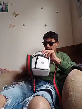 1418edwar online show from November 2025 05:13:02 PM