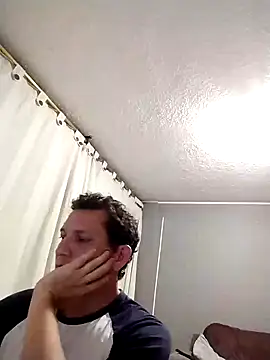 Snapshot of Bombi22 chatting on December 2024 03:13:02 AM Bombi22 online show from December 2024 03:13:02 AM