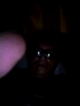 Snapshot of Bombi22 chatting on January 2025 06:06:01 AM Bombi22 online show from January 2025 06:06:01 AM