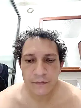 Snapshot of Bombi22 chatting on February 2025 01:55:01 PM Bombi22 online show from February 2025 01:55:01 PM