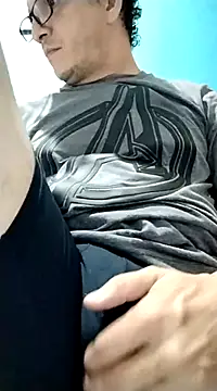 Snapshot of Bombi22 chatting on February 2025 02:47:02 AM Bombi22 online show from February 2025 02:47:02 AM