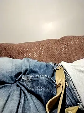 Snapshot of Bombi22 chatting on February 2025 05:24:02 AM Bombi22 online show from February 2025 05:24:02 AM