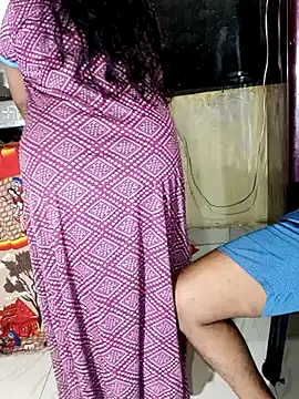  Hot-Couple online show from October 2025 09:22:01 PM