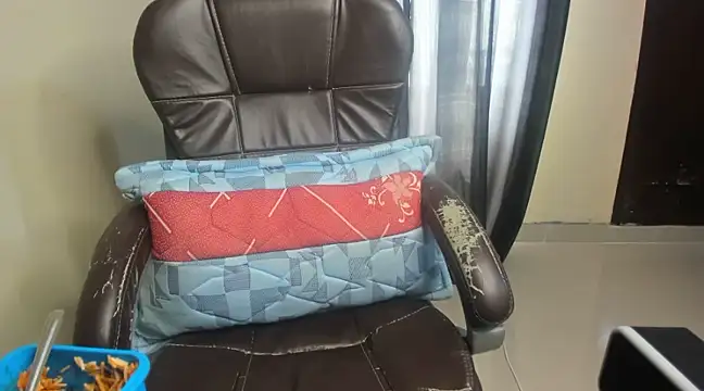 Snapshot of Baby_Zahira chatting on December 2024 08:04:02 AM Baby Zahira online show from December 2024 08:04:02 AM